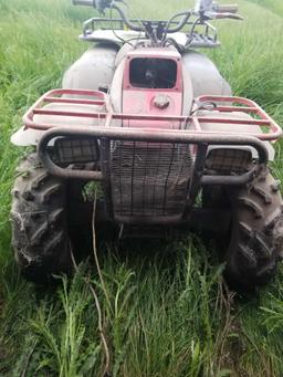 POLARIS 4 X 4 FOUR WHEELER