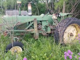 JOHN DEERE 3020 GAS TRACTOR W/LOADER