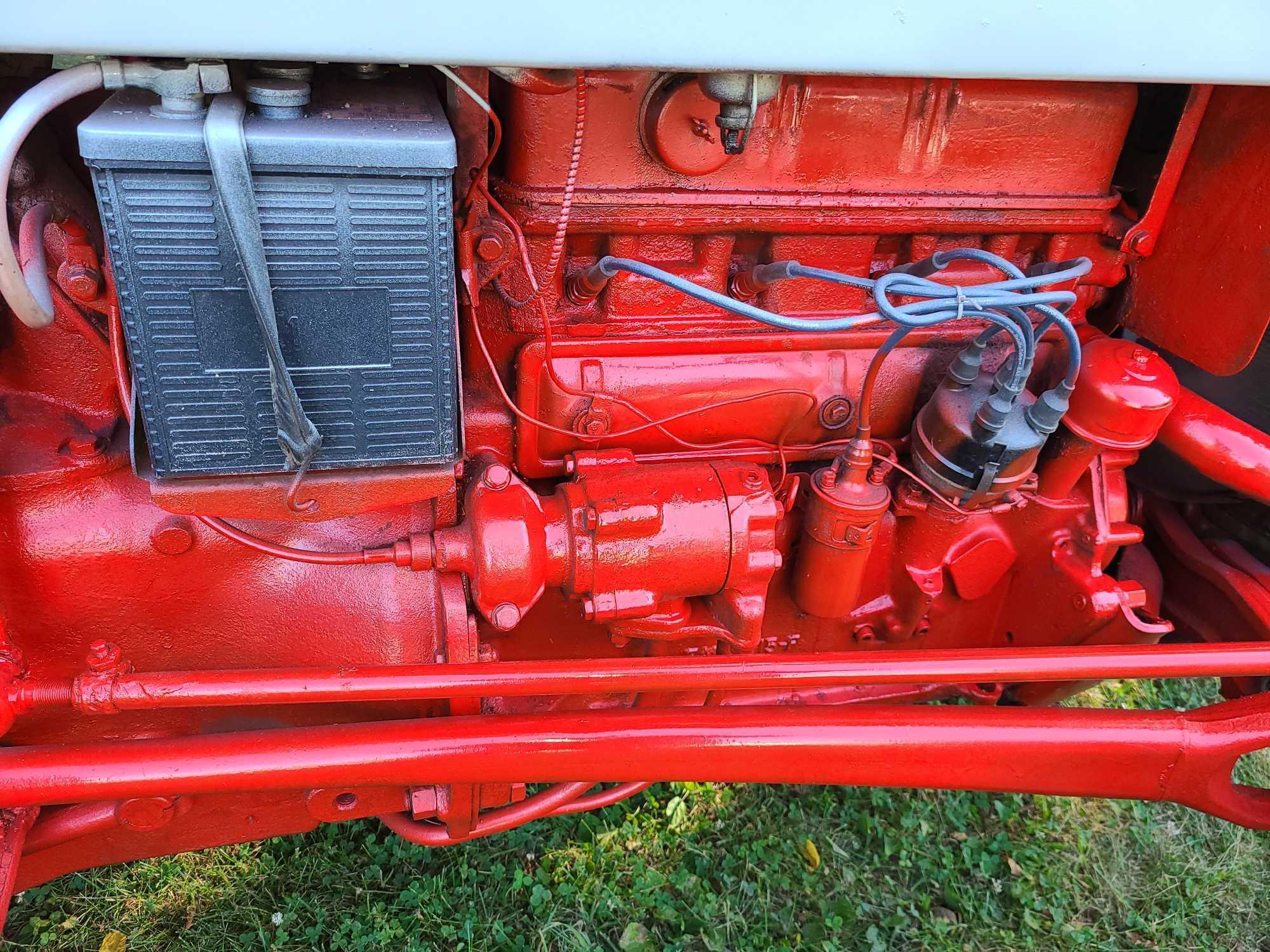 1953 FORD GOLDEN JUBILEE TRACTOR