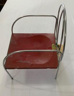 VINTAGE JACK -N- JILL KIDDIE CHAIR