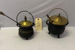 2 CAST IRON POTS WITH LID AND STIRRER