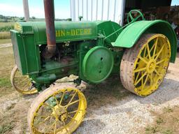 JOHN DEERE D TRACTOR