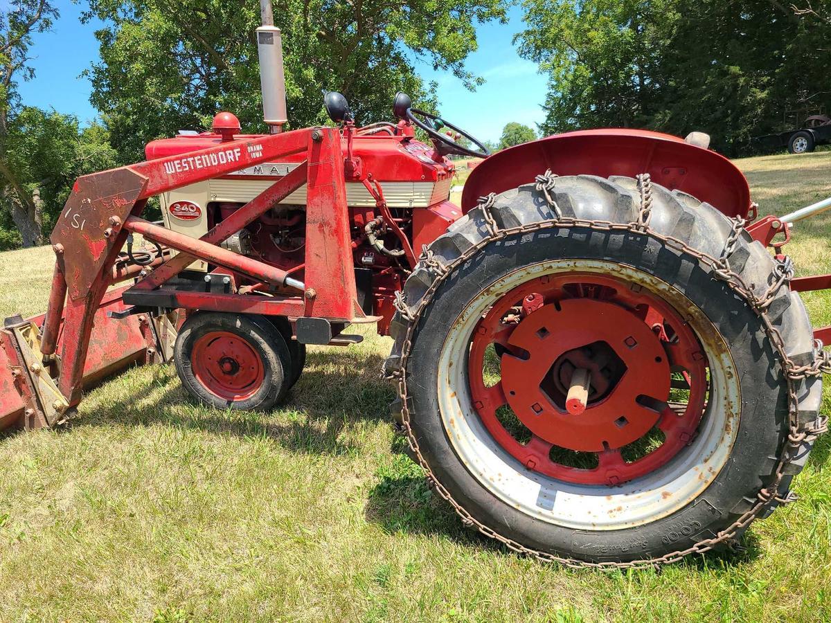 McCORMICK FARMALL 340 TRACTOR