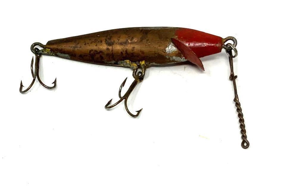 VINTAGE METAL LURE