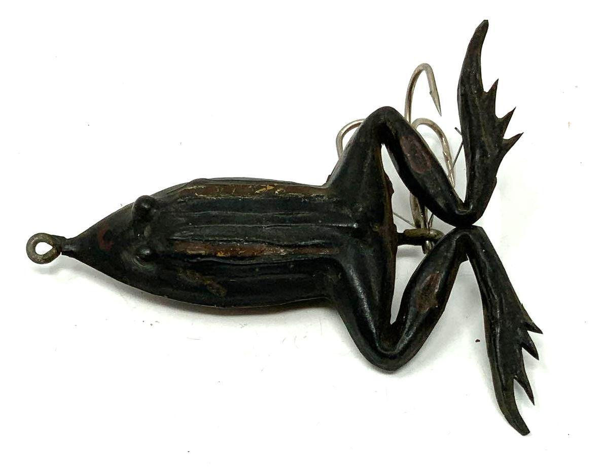 PAW PAW 1946 PLASTIC WONDER FROG LURE