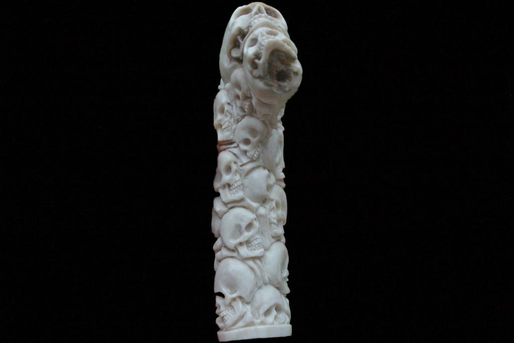 Skulls Group Carving 140mm Length Handle H509 in Antler Bali Hand Carved