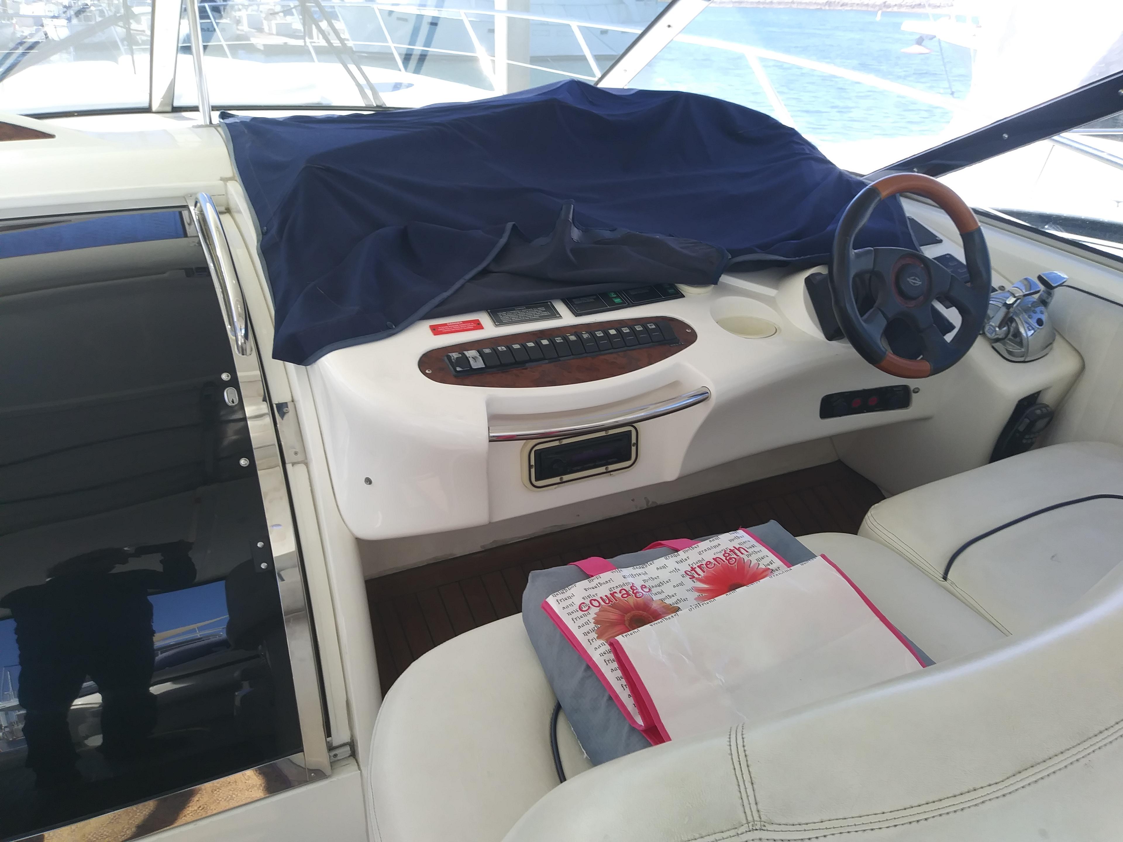 59ft sunseeker yacht diesel 3 br/3 bath