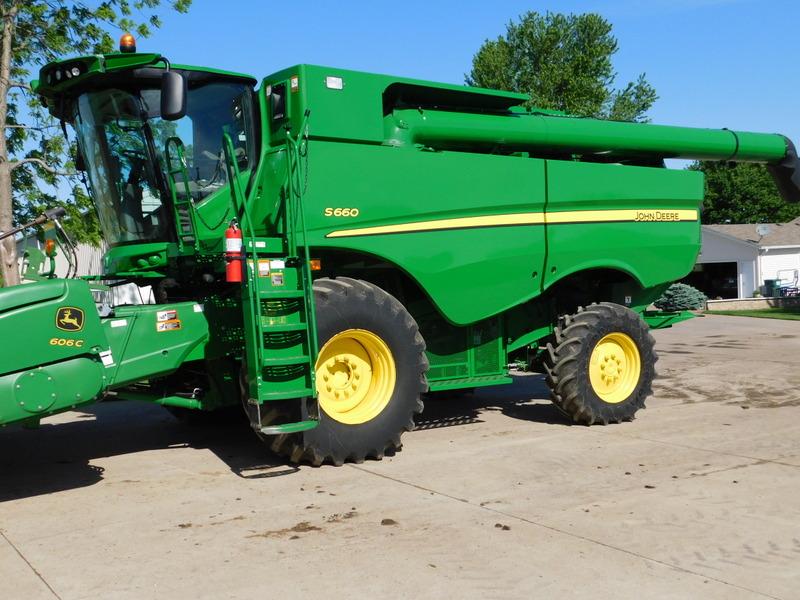 JD S660 COMBINE