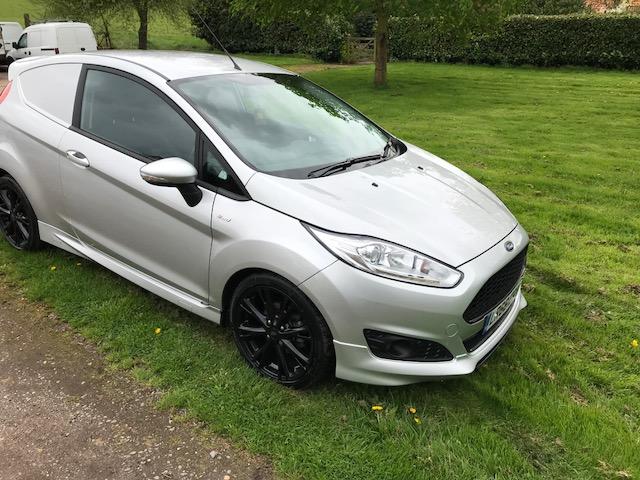 Ford Fiesta Base TDCI 2016 - full ST line body kit fitted