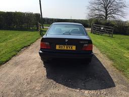 BMW 3231I SE Black