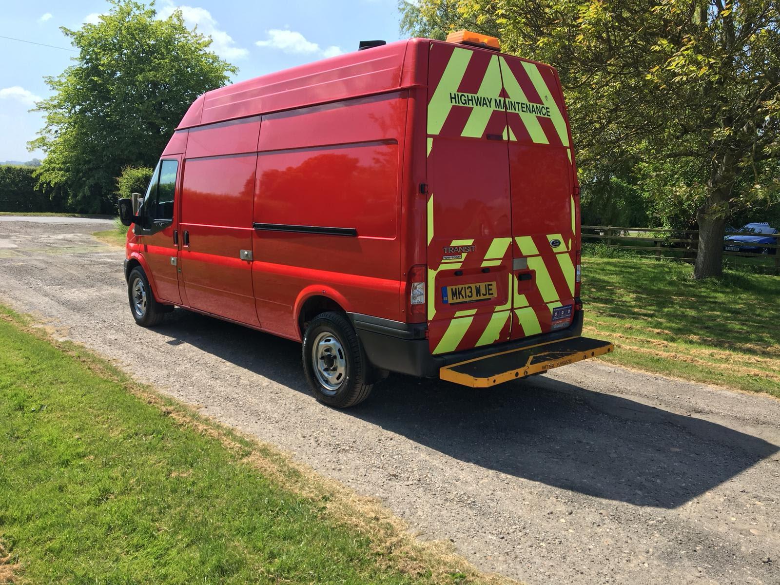 Red Ford Transit 125 T350 RWD (NO VAT) 2013