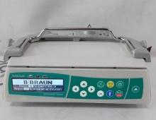 B. Braun Infusomat Space w/Pole Clamp Infusion Pump