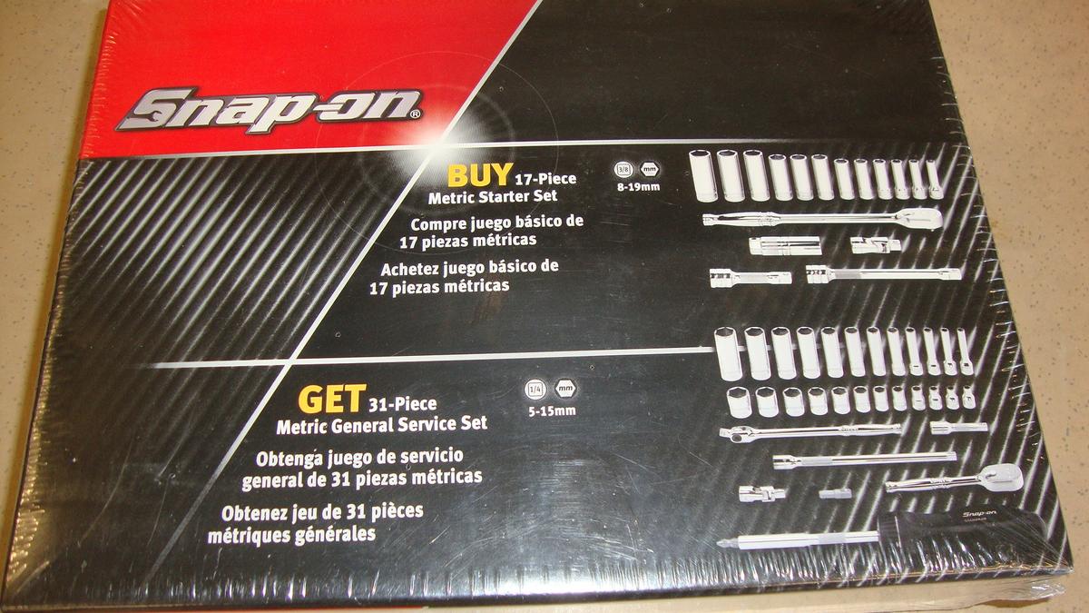 New Snap On 17pcs. Metric Starter Set