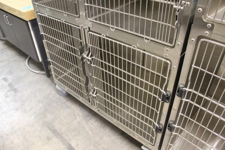 Shor-Line 4 Bay Kennel