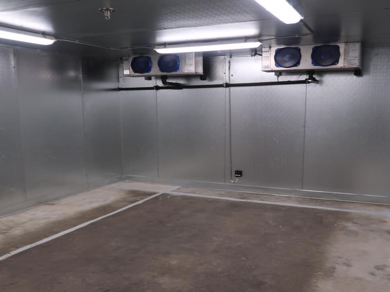 walk-in meat complex cooler w/ all coils & doors