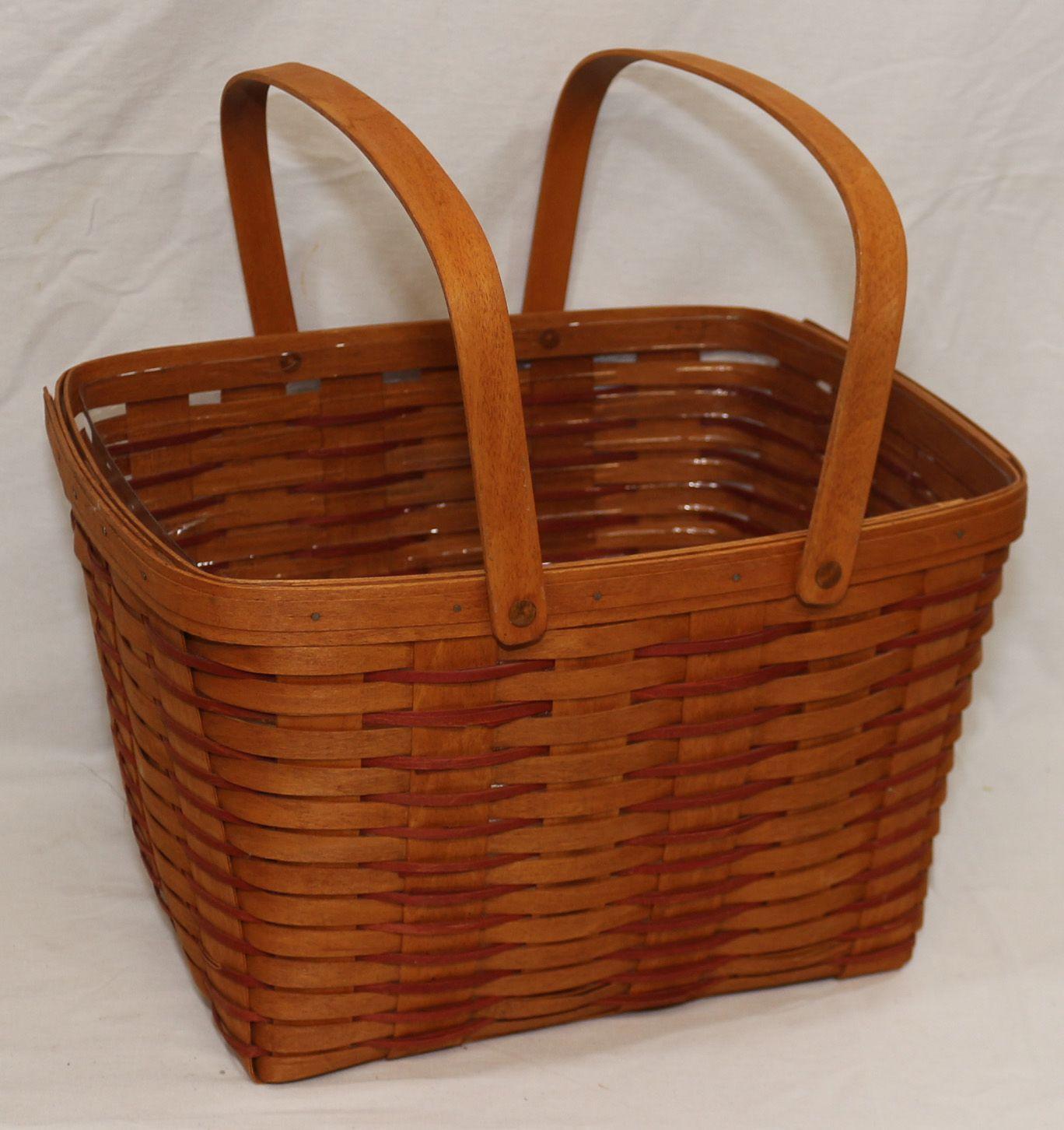 LARGE LONGABERGER BASKET W/ CHRISTMAS