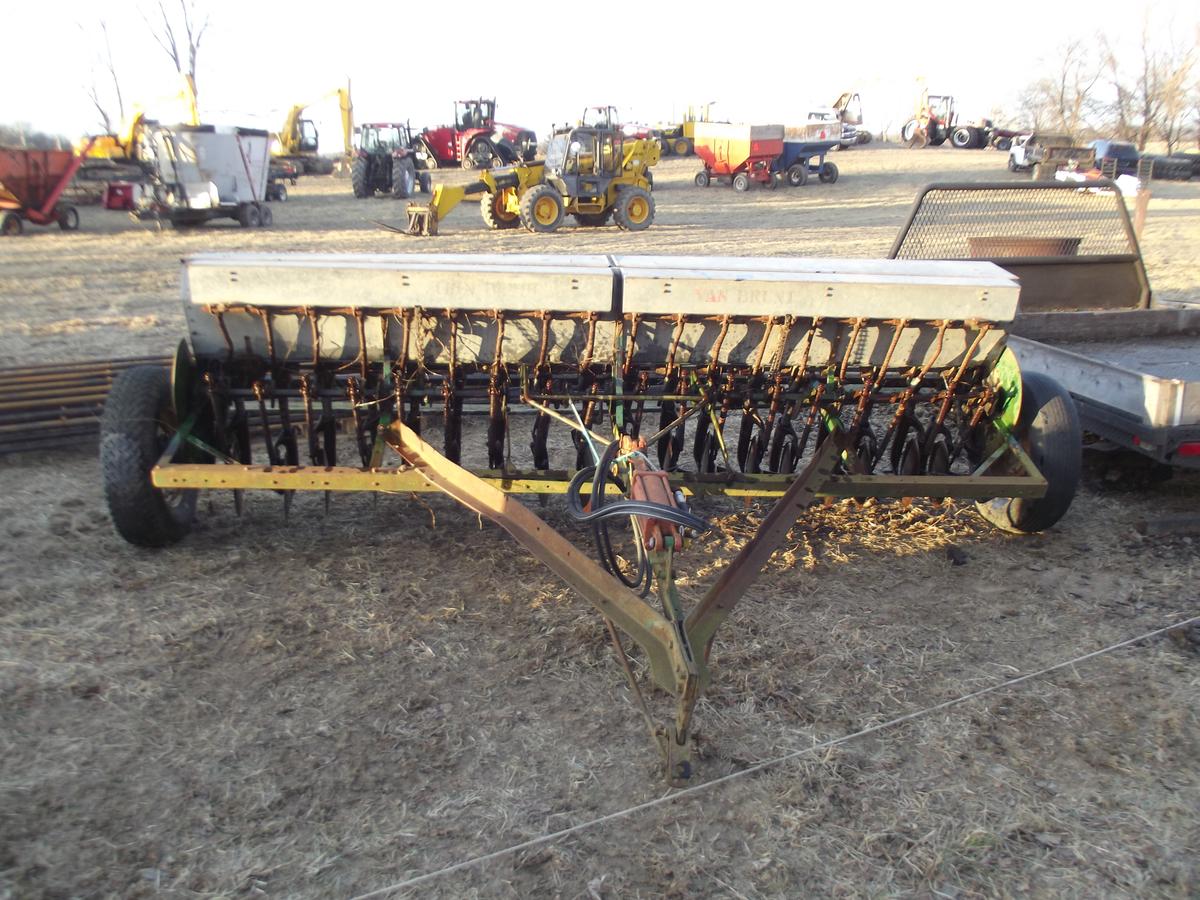 JD 10' Van Brunt Drill