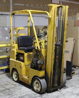 Allis-Chalmers fork lift