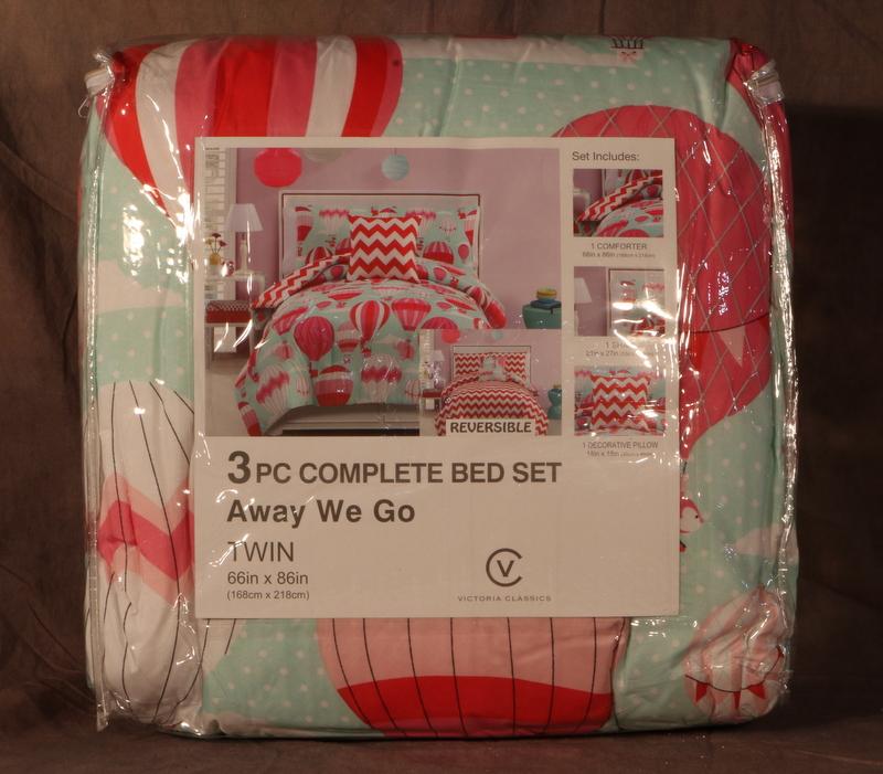 3 pc Bed Set