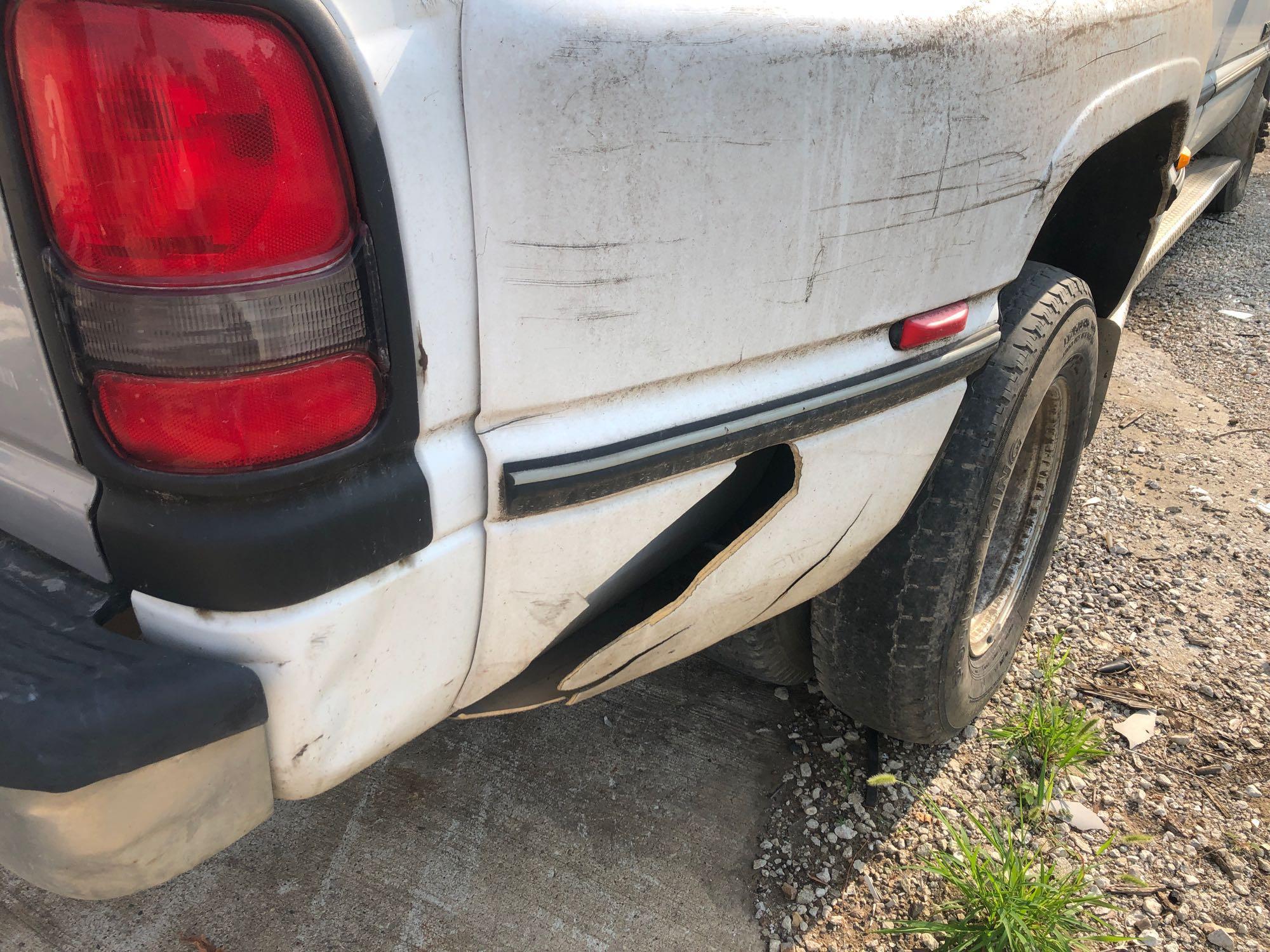 1996 DODGE QUAD CAB 3500 DUALLY