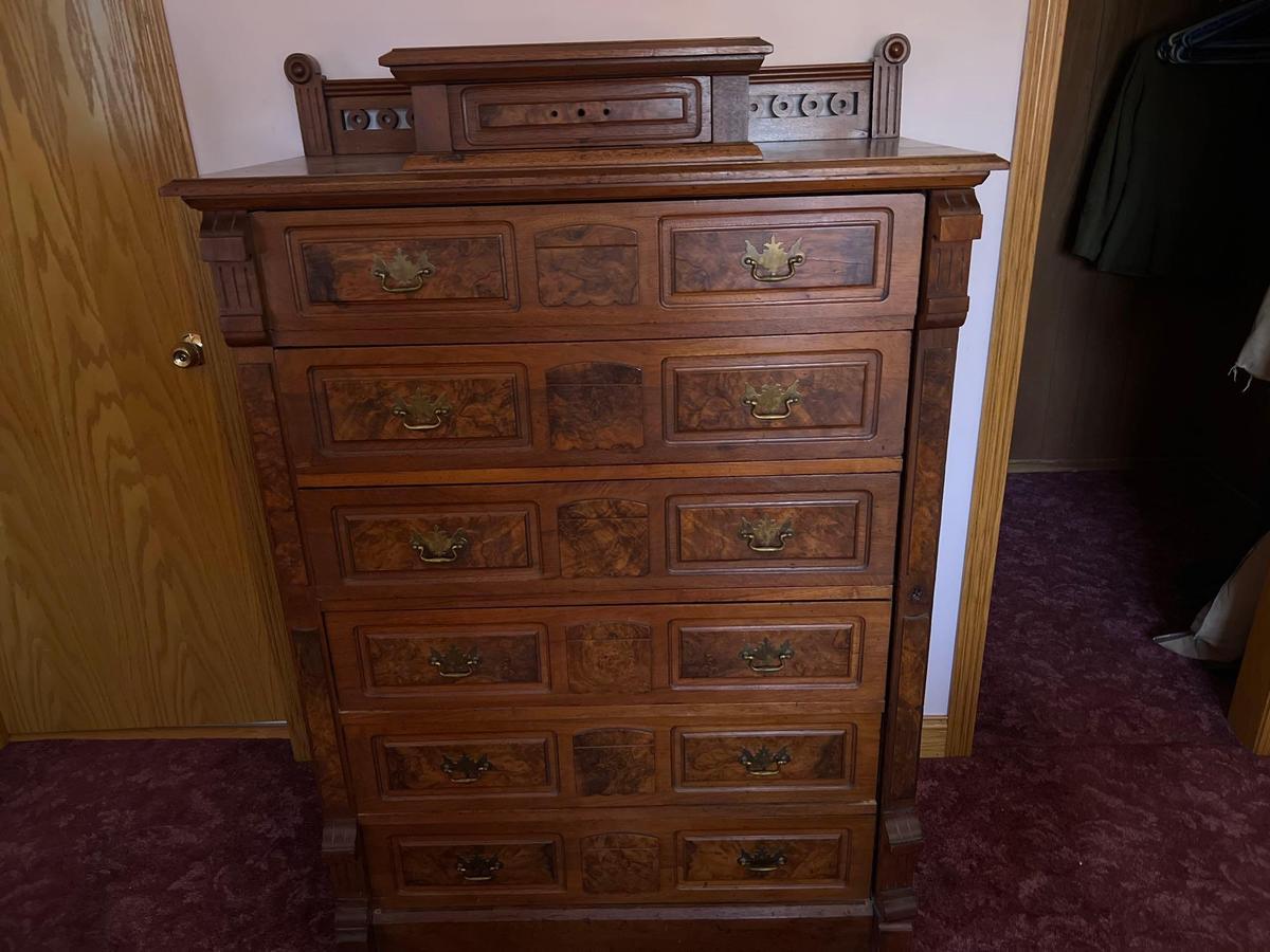 6 DRAWER ANTIQUE DRESSER with HANKIE DRAWER