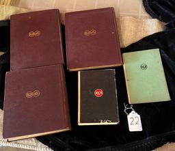 LOT OF RCA VICTOR SERVICE NOTES 1929-1933, RECEIVING TUBE MANUAL & CATHODE-RAY TUBES BOOKS