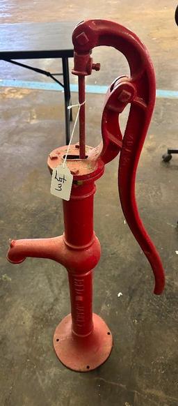 RED JACKET WELL PUMP