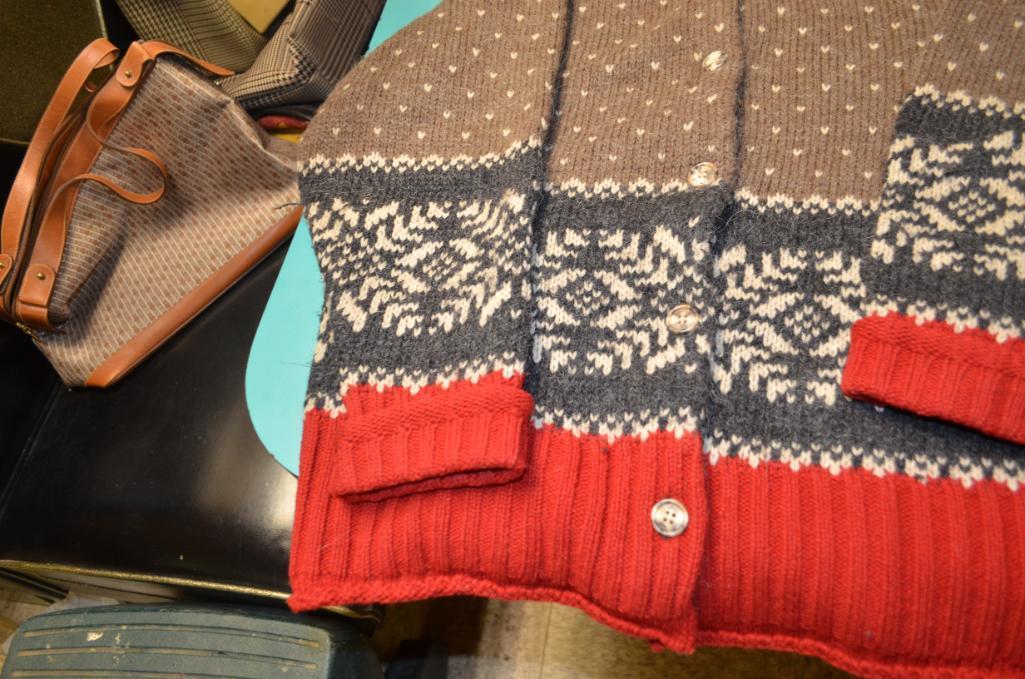 Eddie Bauer 91% wool hand knit snowflake 3/4 sleeve sweater