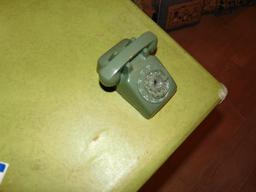 Salesman Sample Walt Barber antique telephone