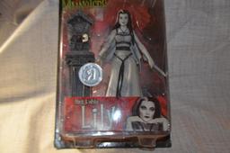 Diamond Comic Distributors The Munsters Black and White Lily