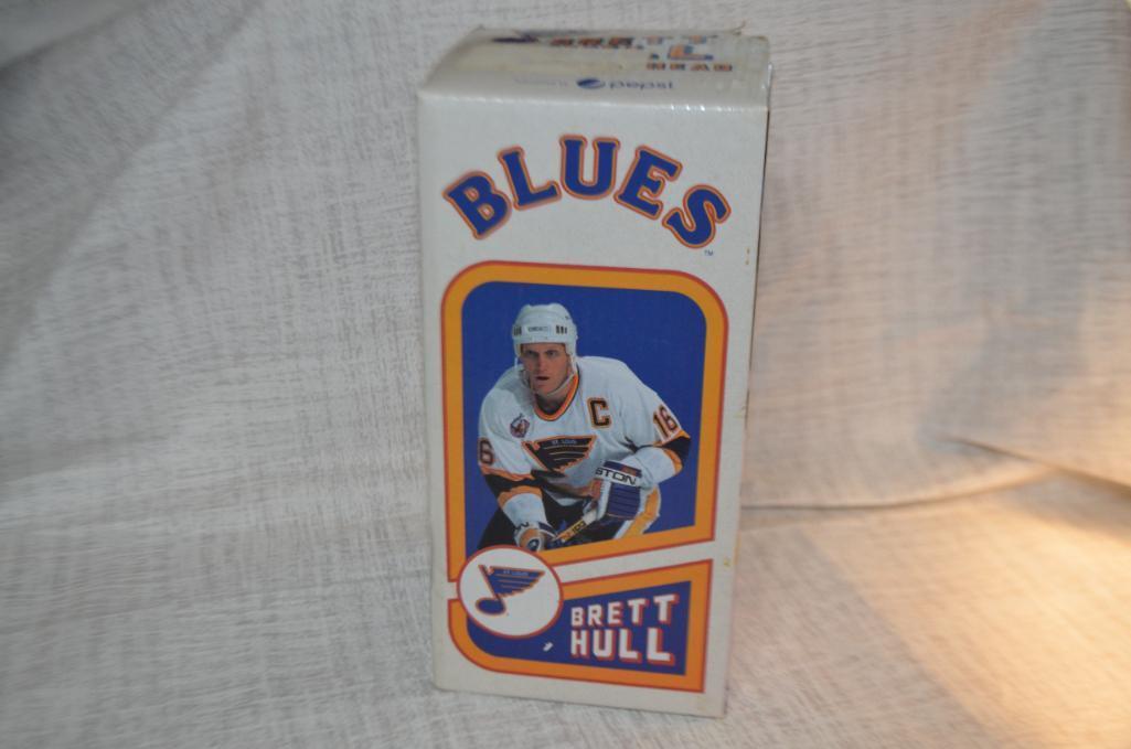 NHL Blues Brett Hall Bobble Head