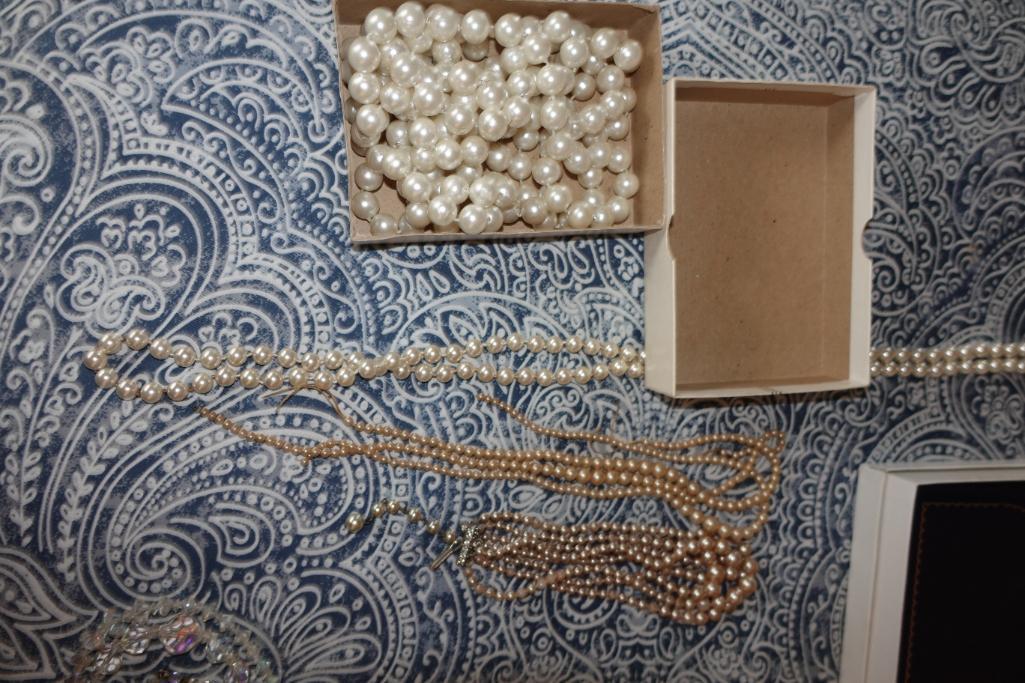 Large Quantity of Necklaces & Costume Jewelry
