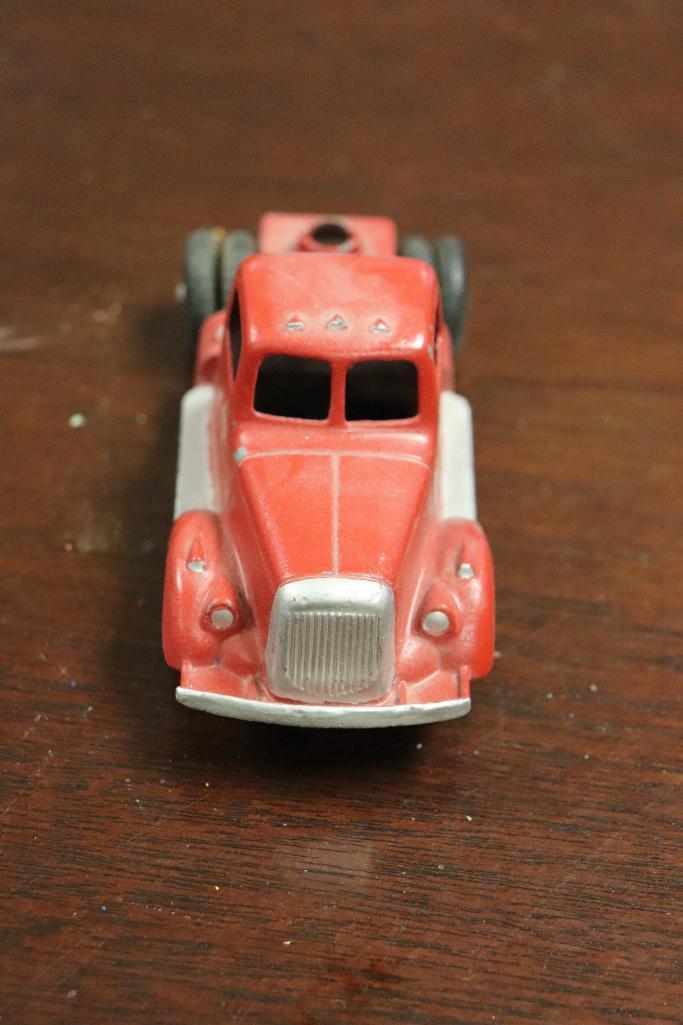 Quanity of vintage toy cars to include Tootsie