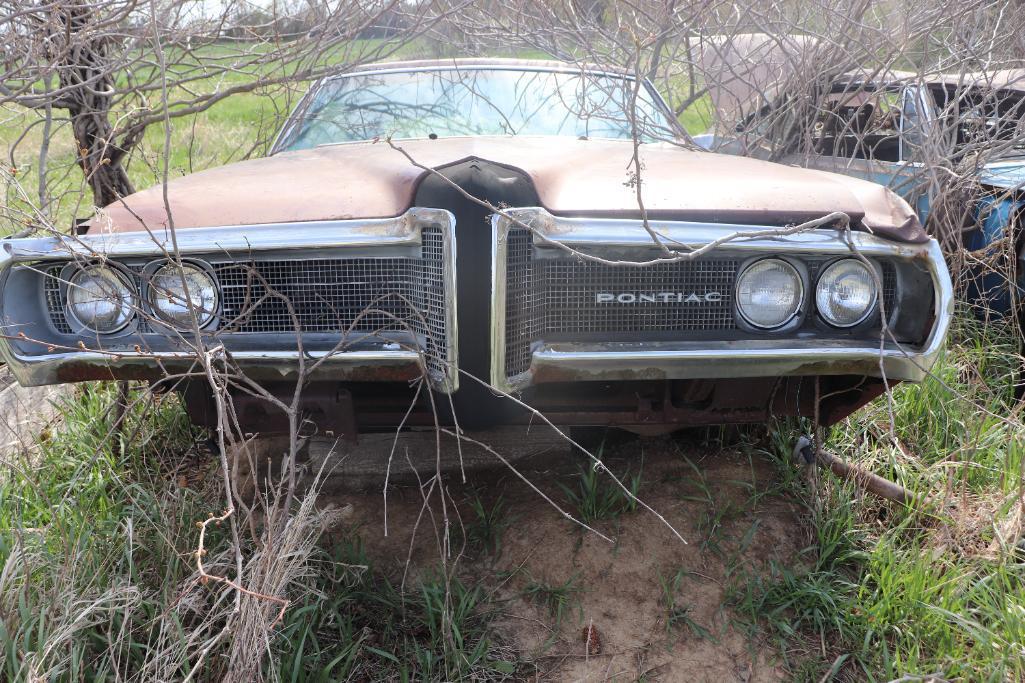 Pontiac Catalina 2 Door Hard Top Sedan