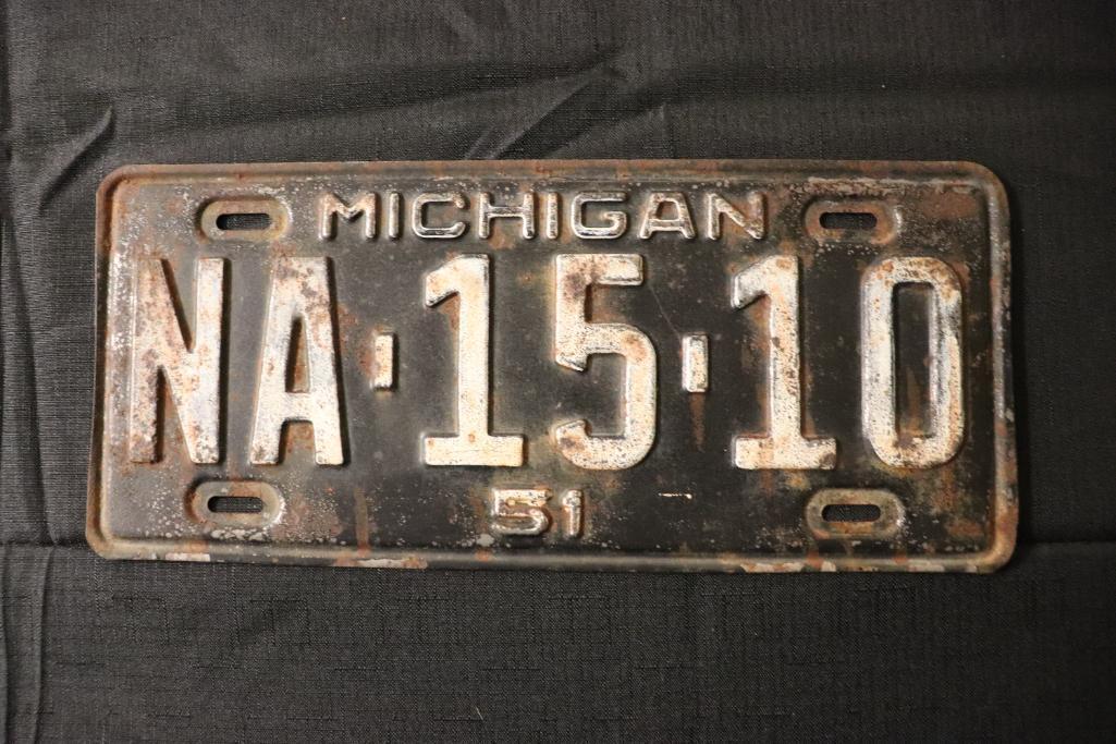 Michigan 51 Metal License Plate