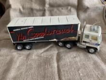 NYLINT METAL GENERAL MOTORS GOODWRENCH TOY SEMI TRUCK