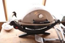 Weber Table Top Grill With Propane Tank
