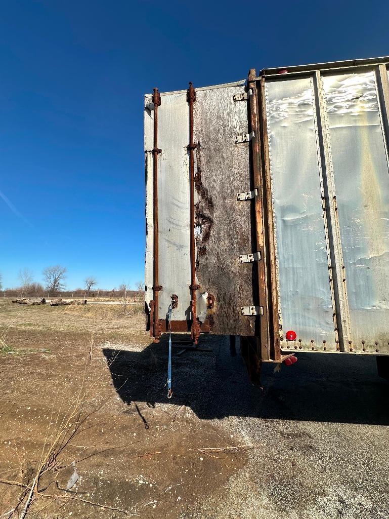 Gindy 1973 48 ft. long Van Trailer, Wood Floor