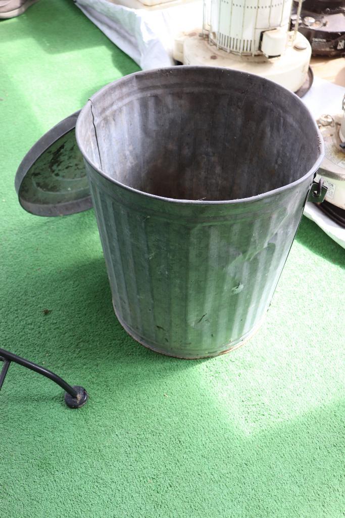 Small Galvanized Can With Lid