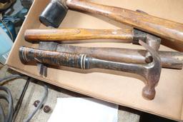 Flat of hammers