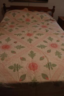 Vintage flower quilt 76 in. x 96 in.