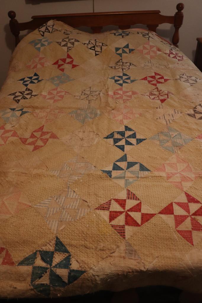 Vintage quilt 62 in x 80 in.