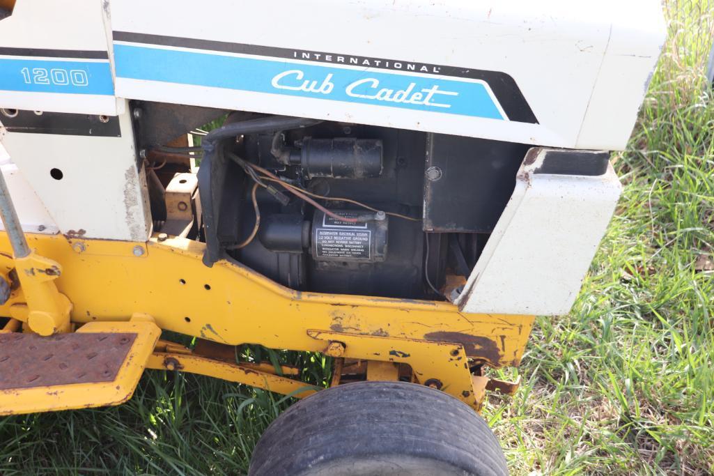 International Cub Cadet 1200 Riding Mower