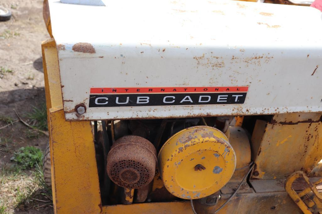 International Cub Cadet 100 Riding Mower