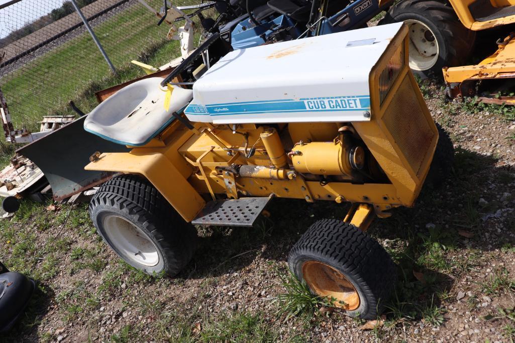 Cub Cadet 125 Hydro Riding Mower