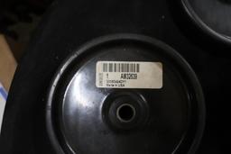 Quantity of gauge wheels