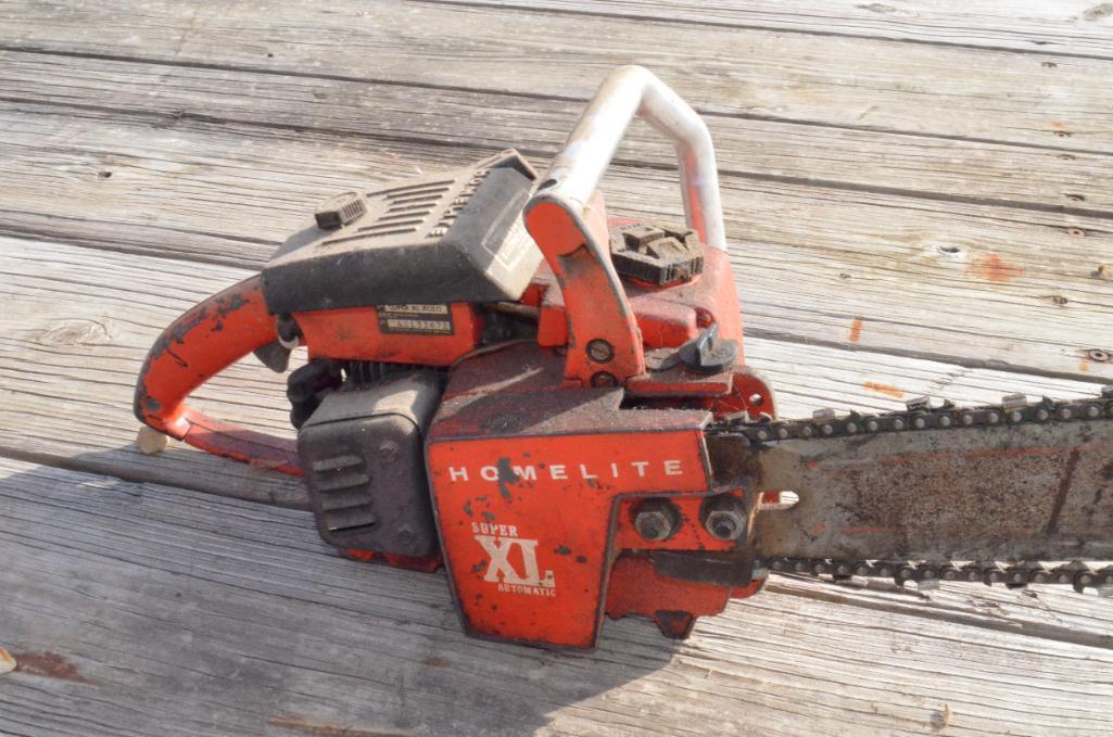 Homelite Super XL Automatic Gas Powered Chainsaw