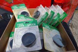 Quantity of universal gas cap for mowers