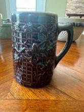 GRAPEVINE POTTERY MUG 5 INCH