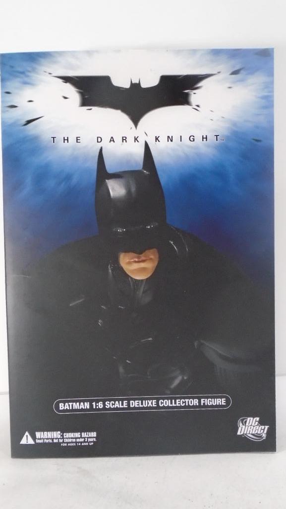 The Dark Knight "Batman" 1:6 Scale Deluxe Collector Figure